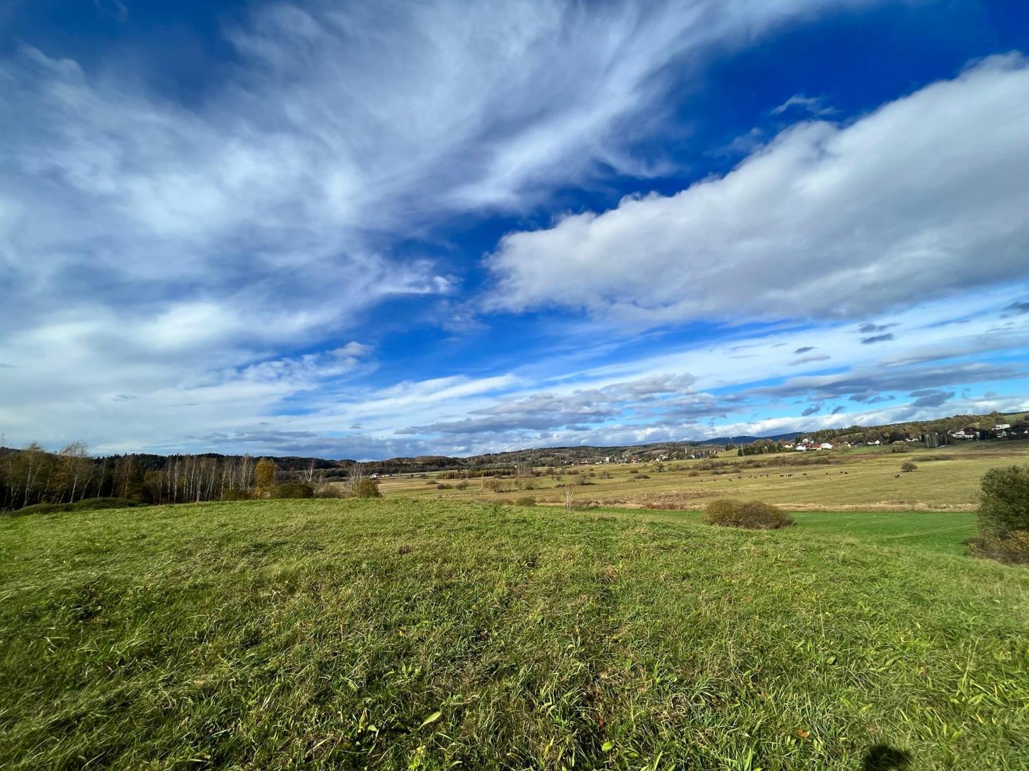 Domki Nad Stawem Uherce Uherce Mineralne Exterior foto